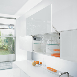 Blum Aventos HL - zdv�hac� v�klop