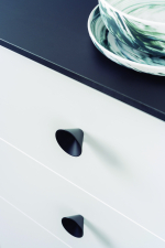 Knopka CONIC �ierna